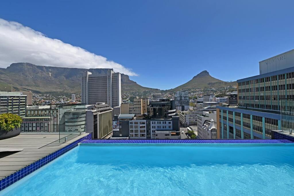 Hannah 209 - The Tokyo Cape Town Exterior photo